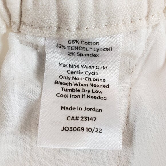 Talbots Petite Medium Easy Slim Crop Pants Pockets Cobblestone Ecru, Like New - Picture 7 of 11